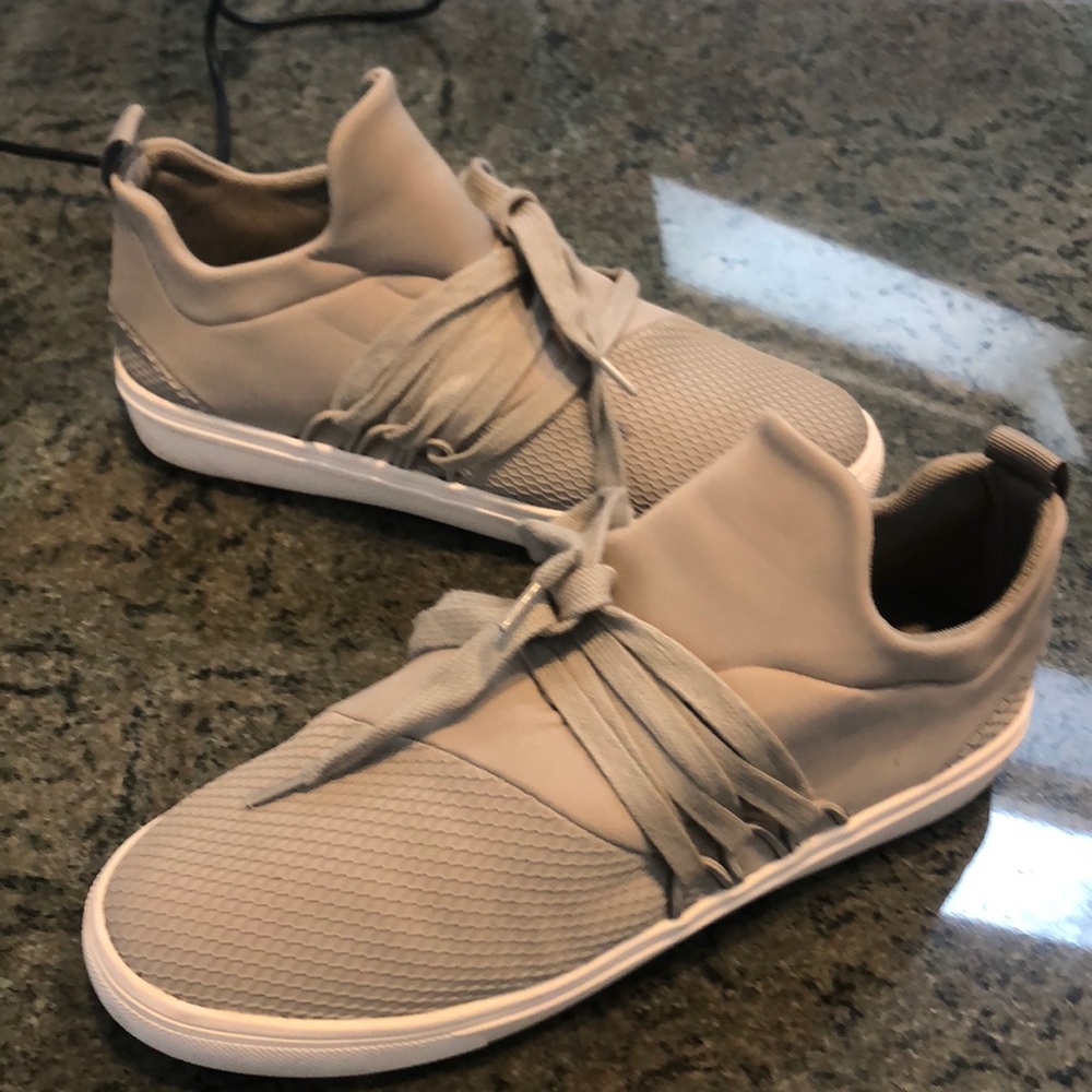 Steve Madden lancer slip on sneakers grey